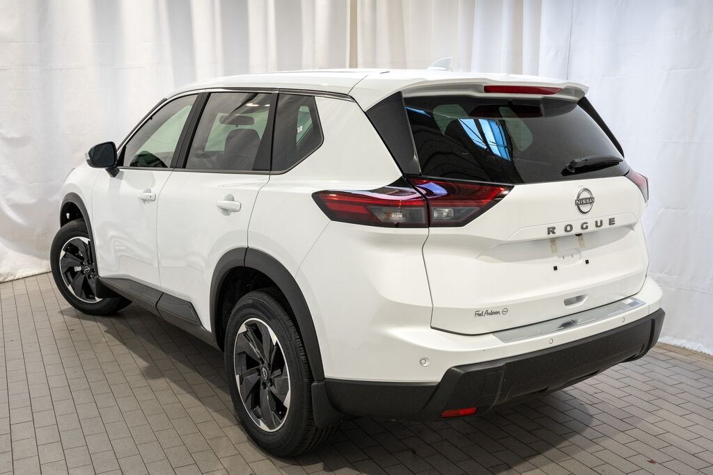 New 2026 Nissan Rogue SV SUV
