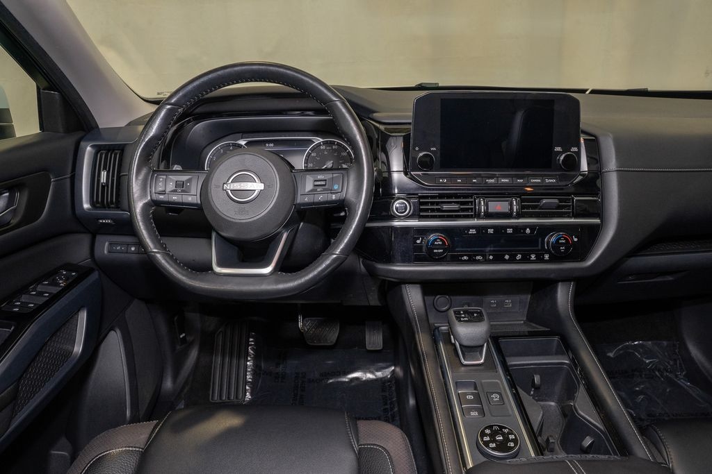 Certified 2023 Nissan Pathfinder SL SUV