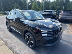 2025 Nissan Kicks SR SUV