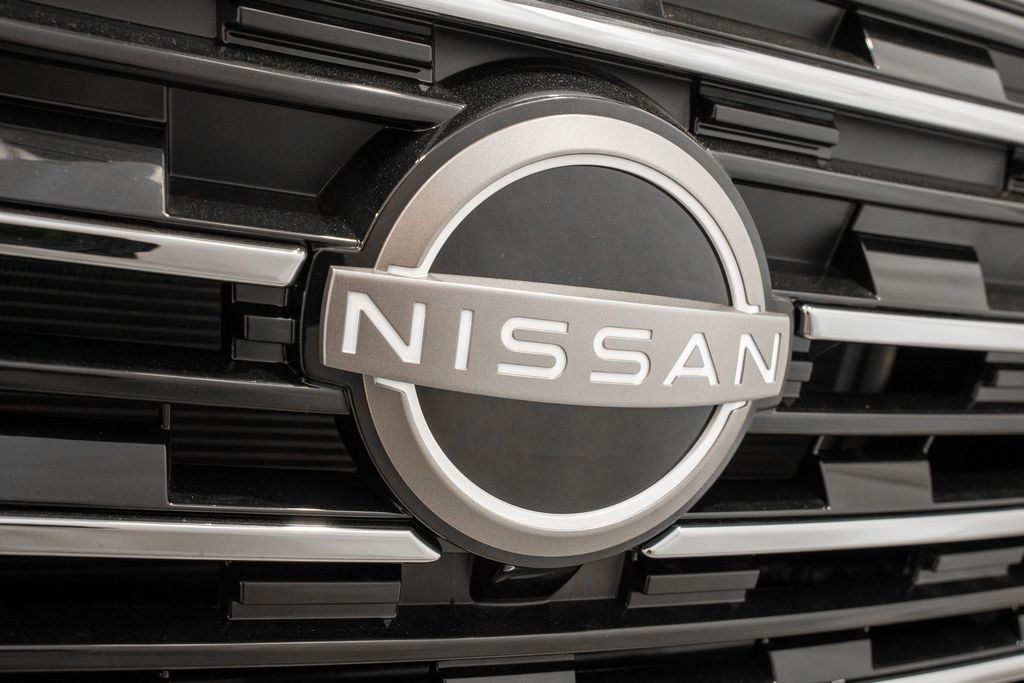 2026 Nissan Rogue SV photo 3
