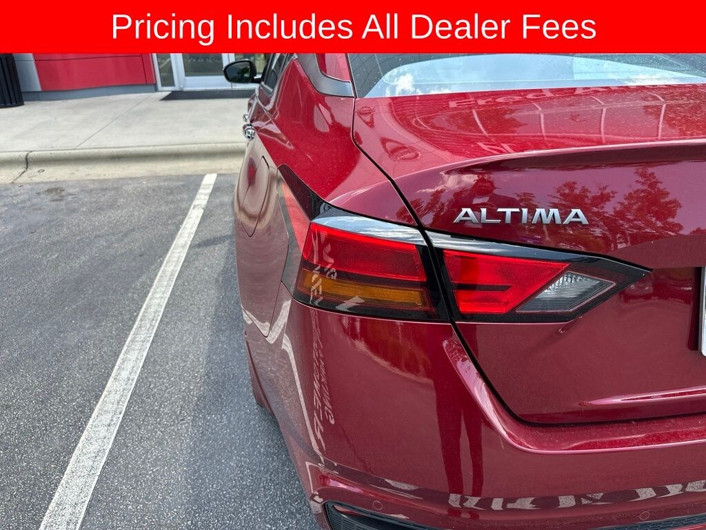 Certified 2024 Nissan Altima 2.5 SV Sedan