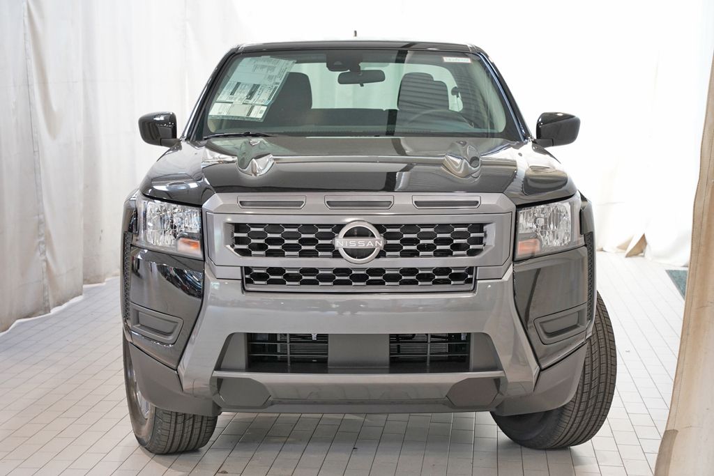 2025 Nissan Frontier SV photo 2