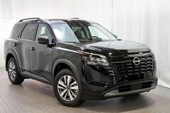 2026 Nissan Pathfinder SL SUV