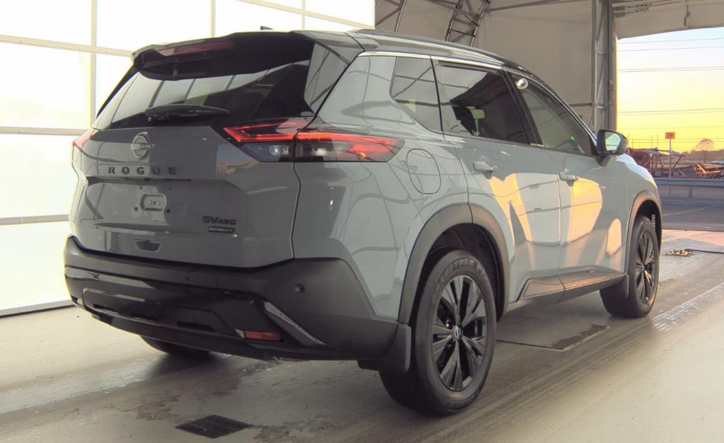 Used 2023 Nissan Rogue SV SUV