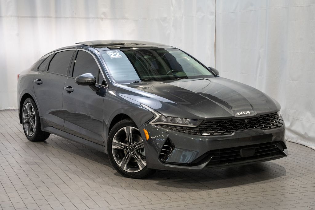 2022 Kia K5 EX's photo