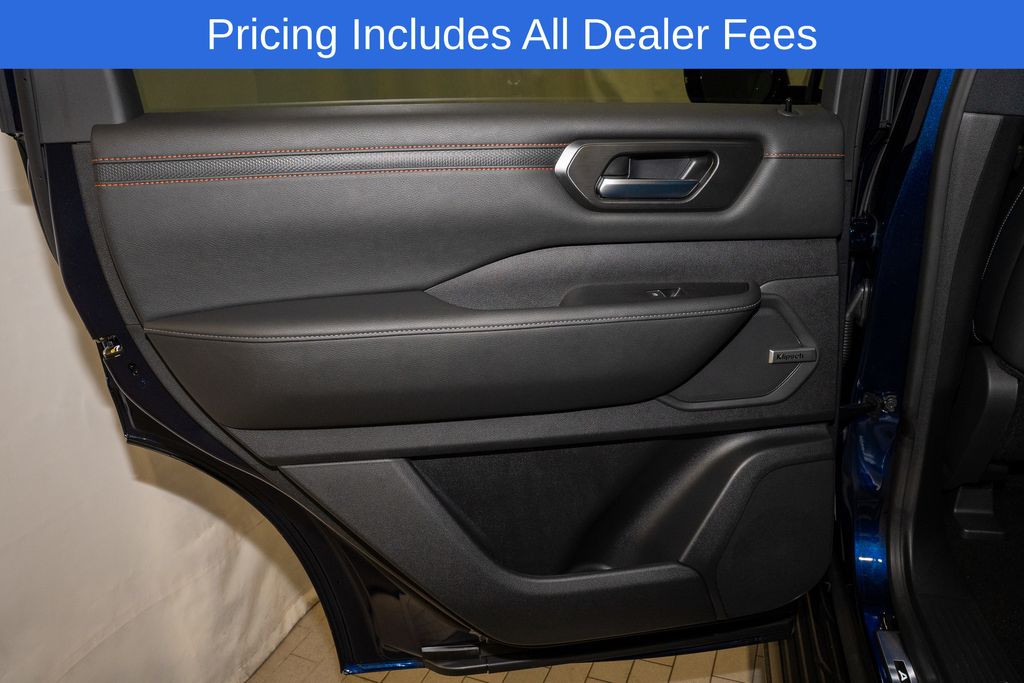 2026 Nissan Armada PRO-4X - Photo 13