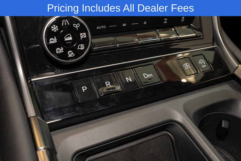 2026 Nissan Armada PRO-4X - Photo 15