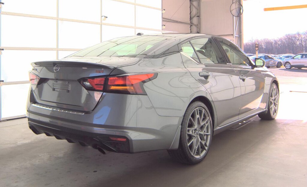 Certified 2023 Nissan Altima 2.0 SR Sedan