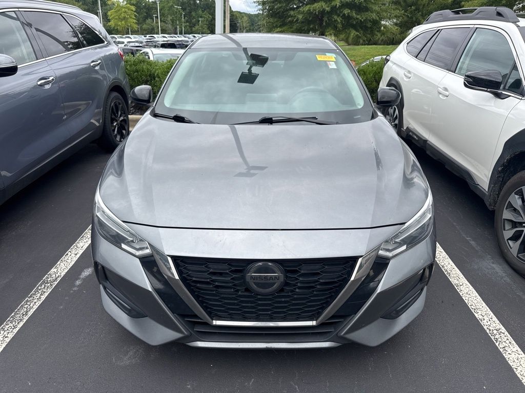 2021 Nissan Sentra SR photo 2
