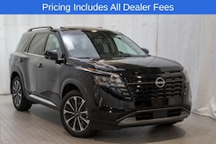 2026 Nissan Pathfinder Platinum SUV