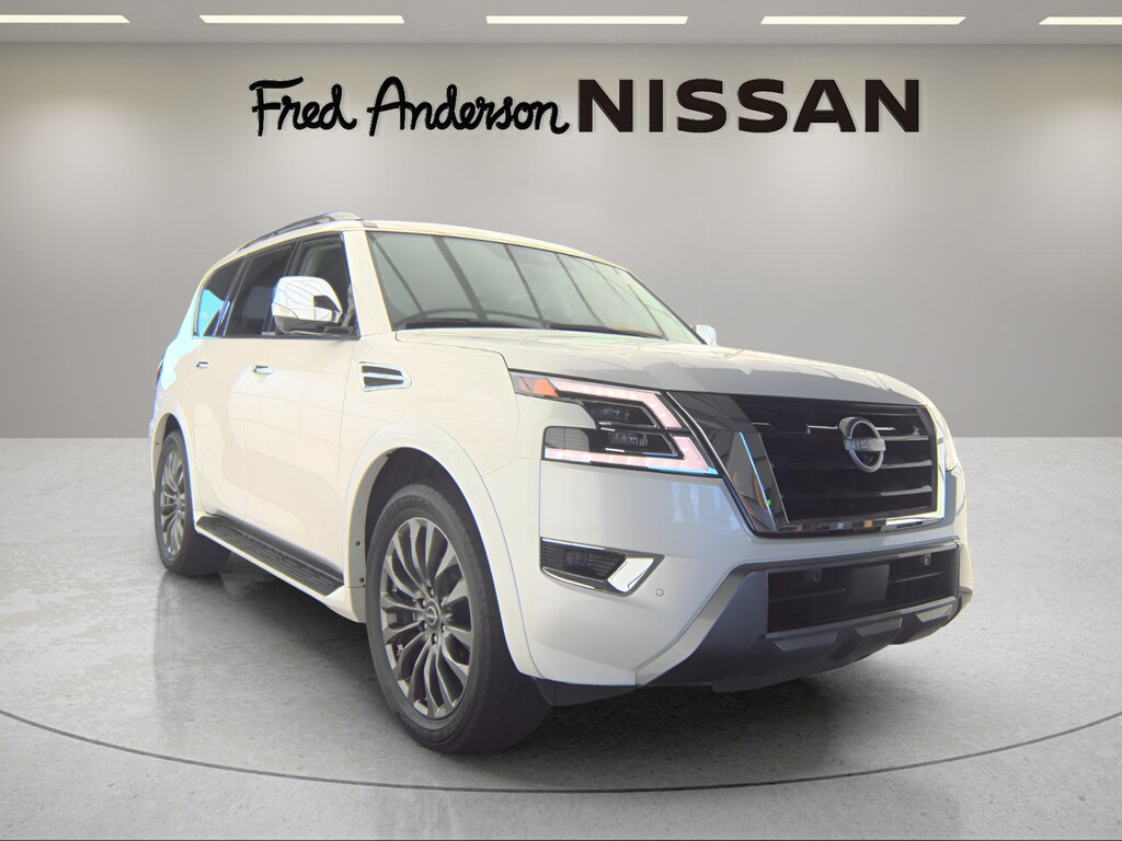 2024 Nissan Armada Platinum photo 2