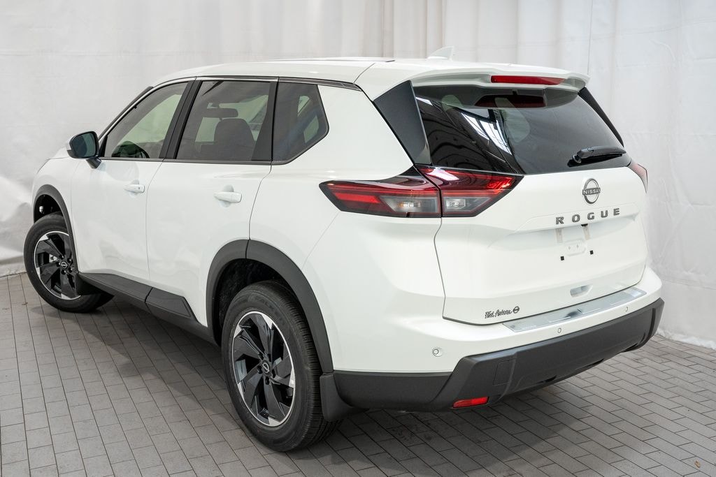 New 2026 Nissan Rogue SV SUV