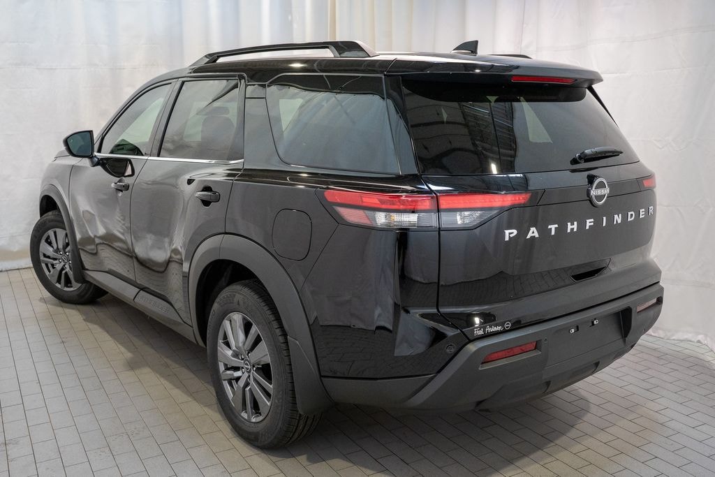 New 2025 Nissan Pathfinder SV SUV