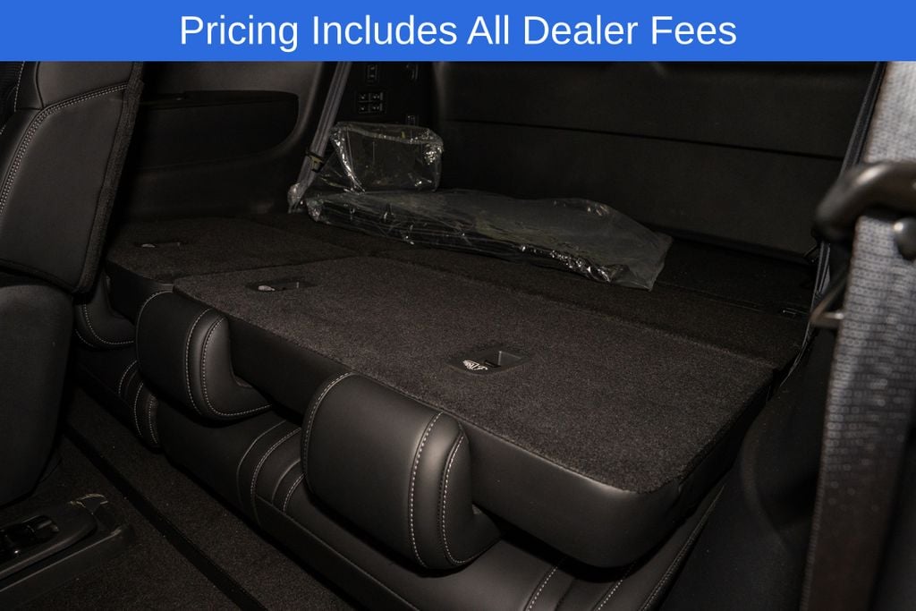 2026 Nissan Armada PRO-4X - Photo 12