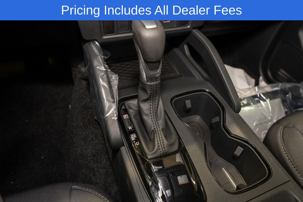 2026 Nissan Frontier SV - Photo 12