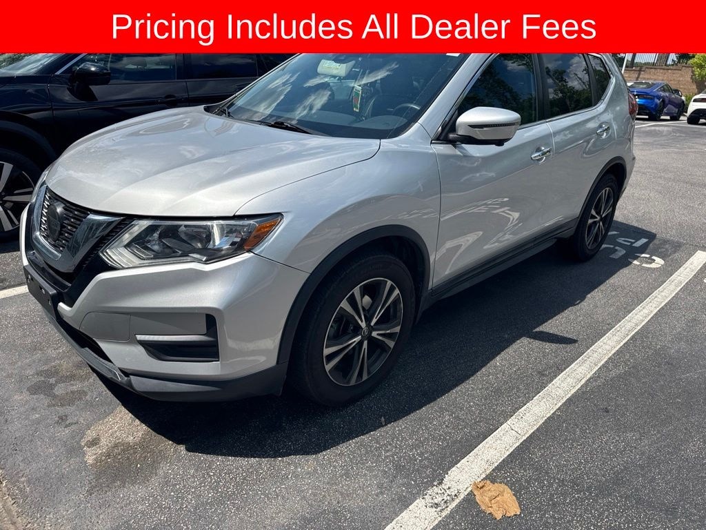 Used 2020 Nissan Rogue SV SUV