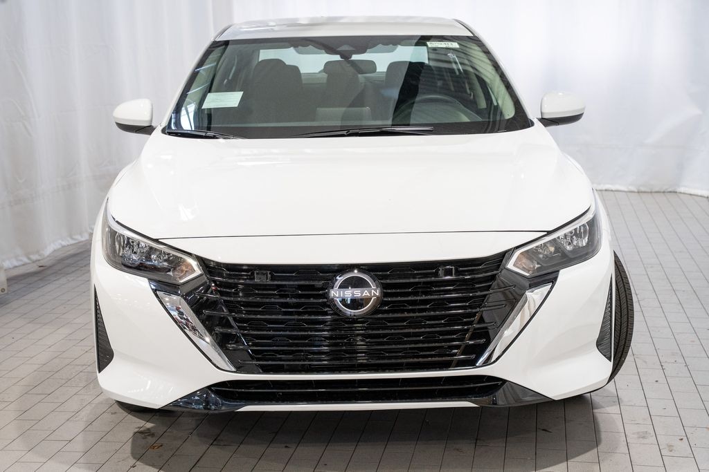 New 2025 Nissan Sentra SV Sedan