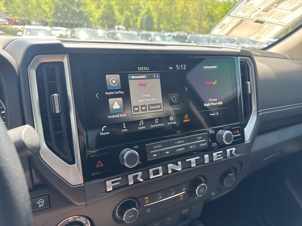 2025 Nissan Frontier SV photo 4