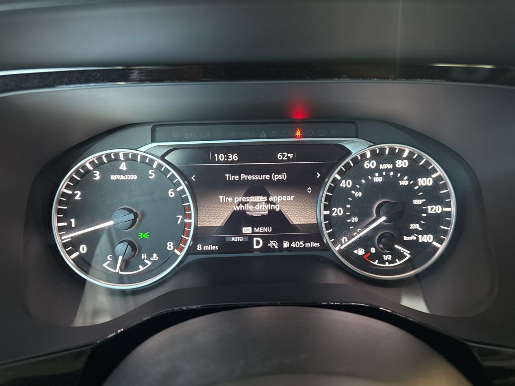 2025 Nissan Pathfinder SL photo 3