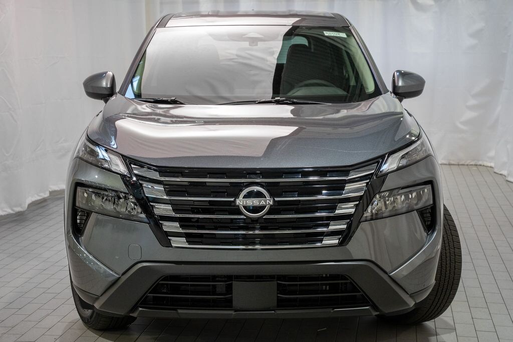 New 2026 Nissan Rogue SV SUV