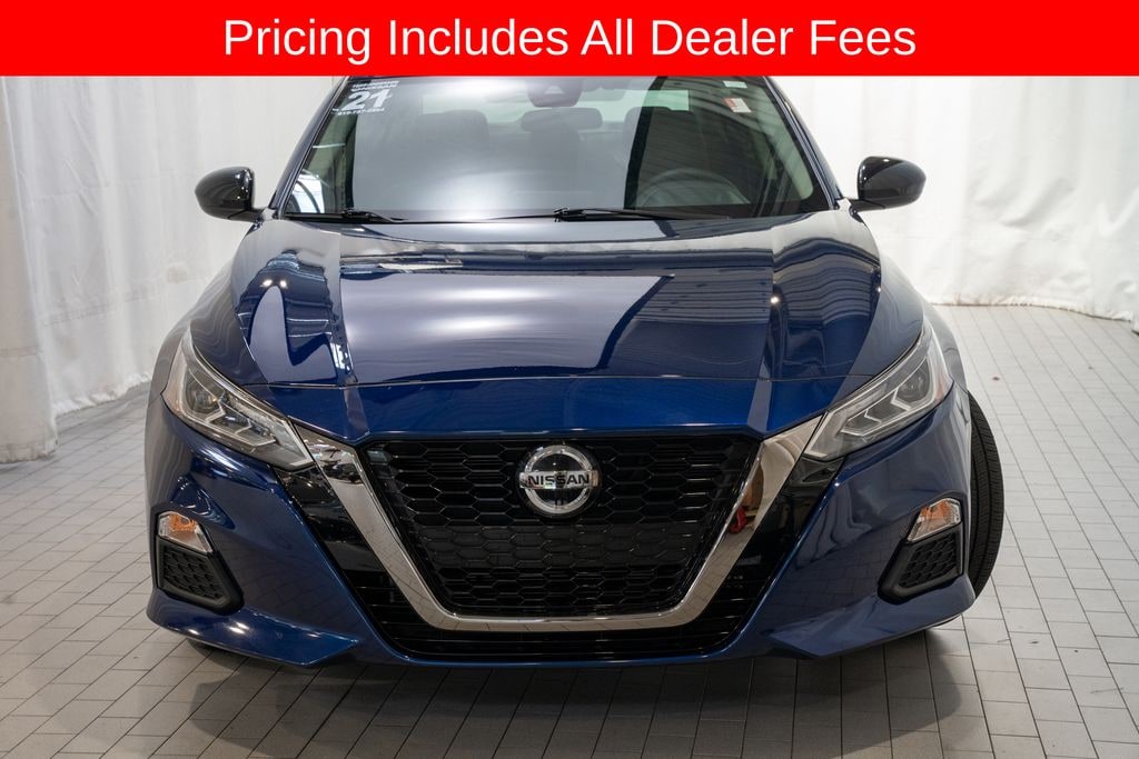 Used 2021 Nissan Altima 2.5 SR Sedan