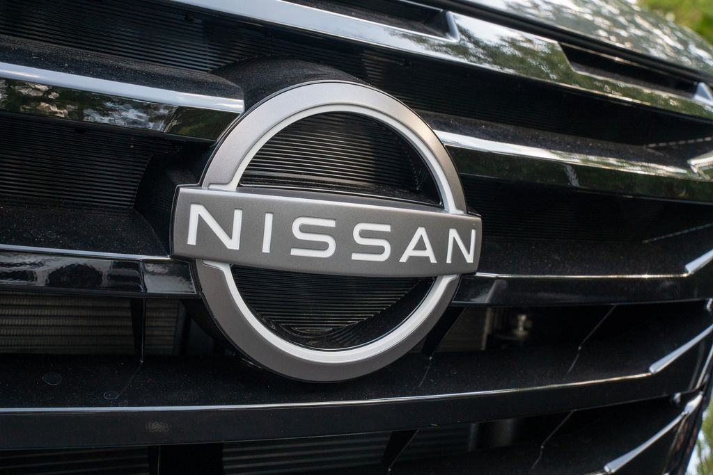 New 2025 Nissan Pathfinder SV SUV