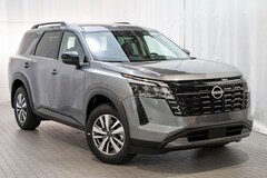 2026 Nissan Pathfinder SL SUV