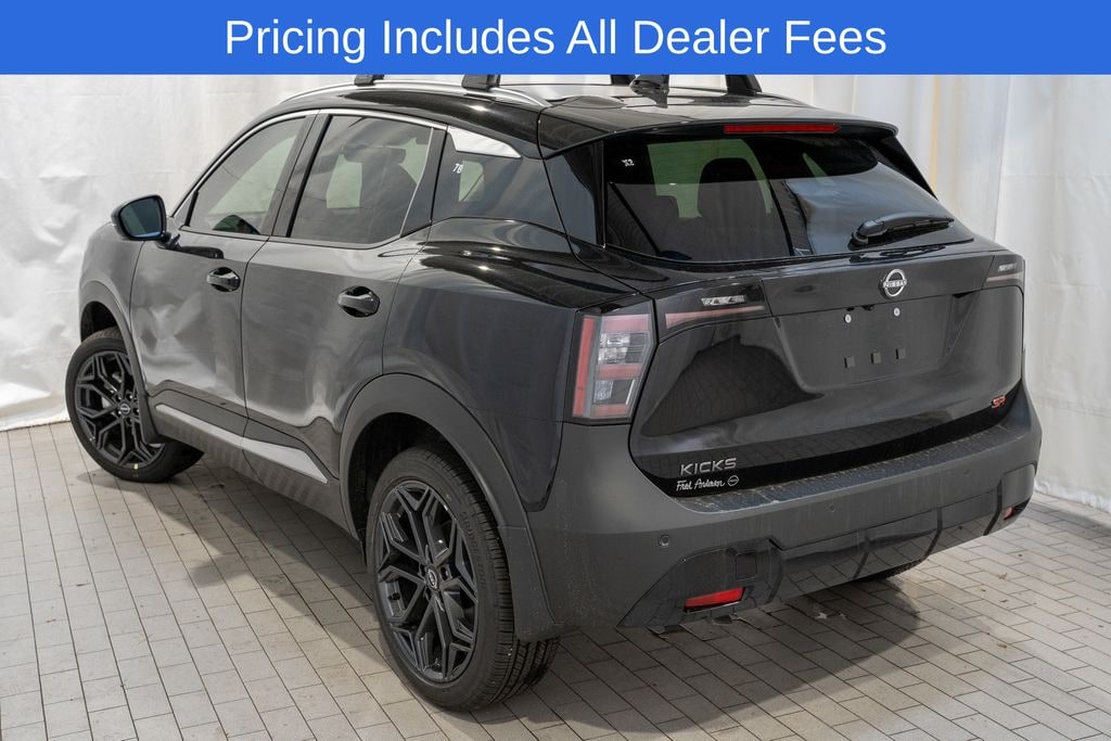 New 2026 Nissan Kicks SR SUV