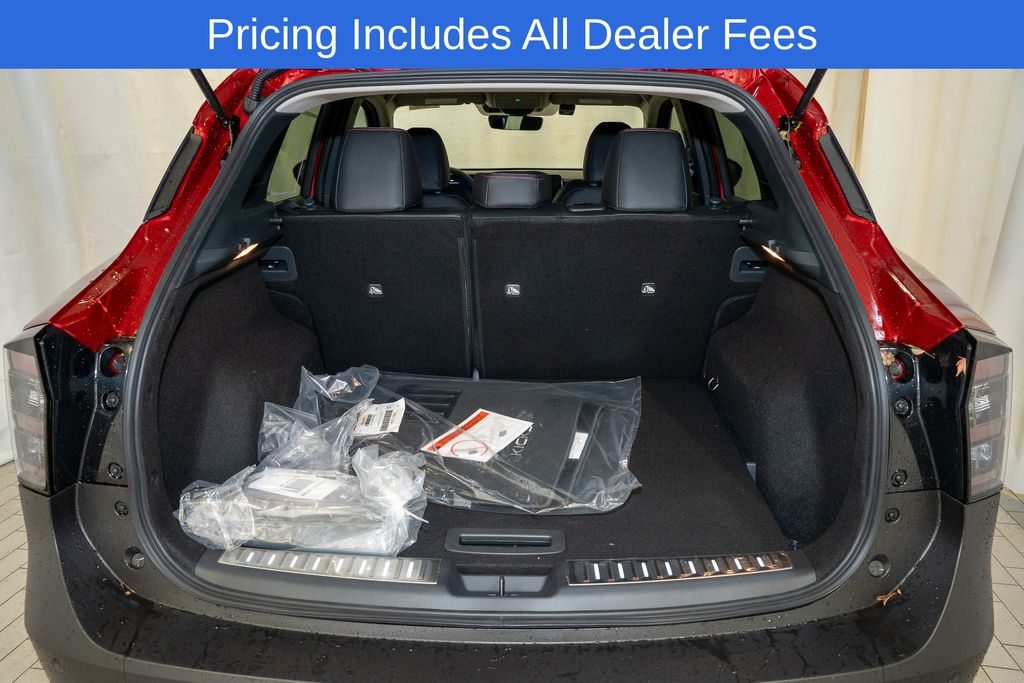 2026 Nissan KICKS SR - Photo 6