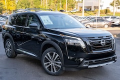 2025 Nissan Pathfinder Platinum SUV
