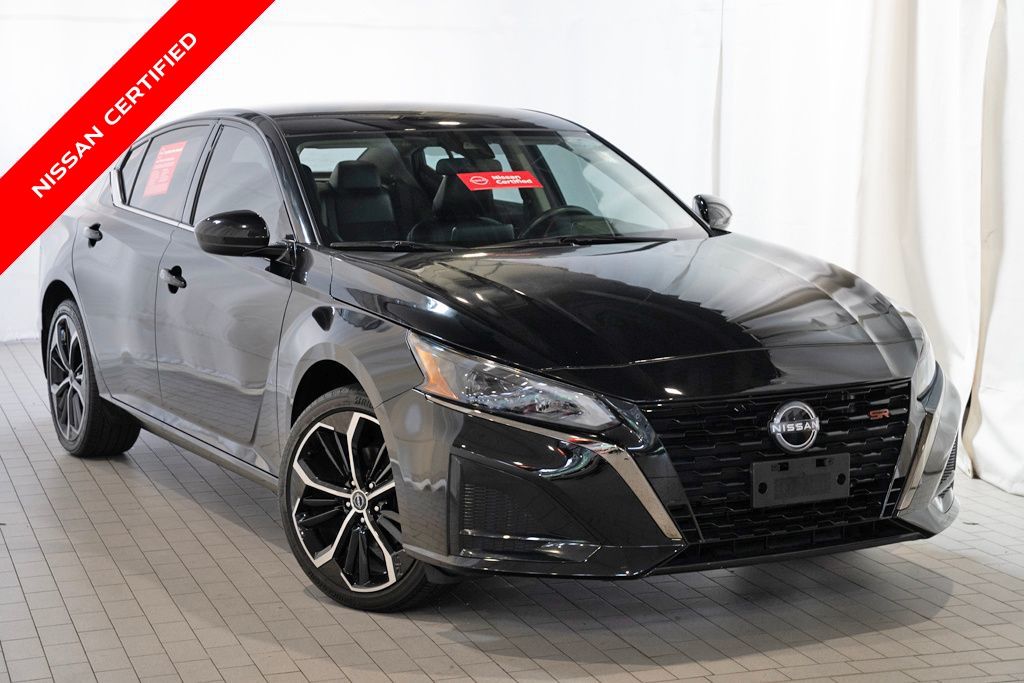 2024 Nissan Altima SR