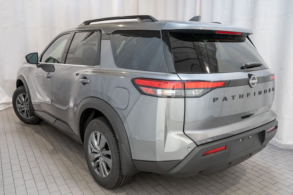 New 2025 Nissan Pathfinder SV SUV