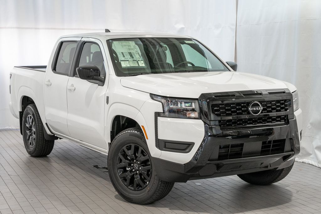 2026 Nissan Frontier SV's photo