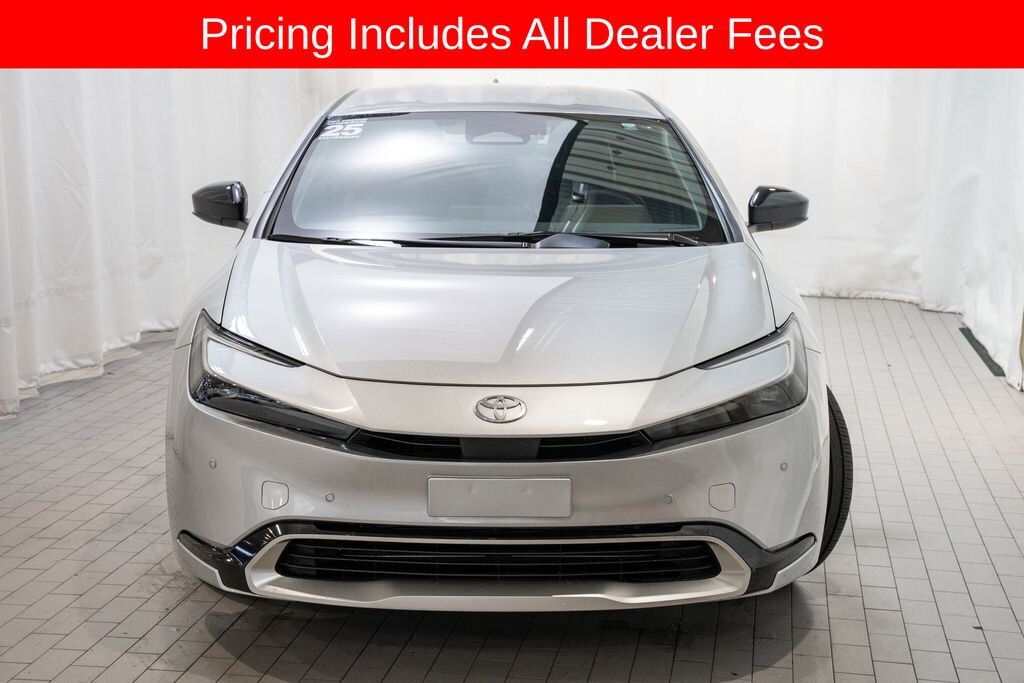 Used 2025 Toyota Prius Plug-in Hybrid XSE Hatchback