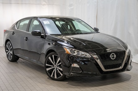 2020 Nissan Altima 2.5 SR Sedan