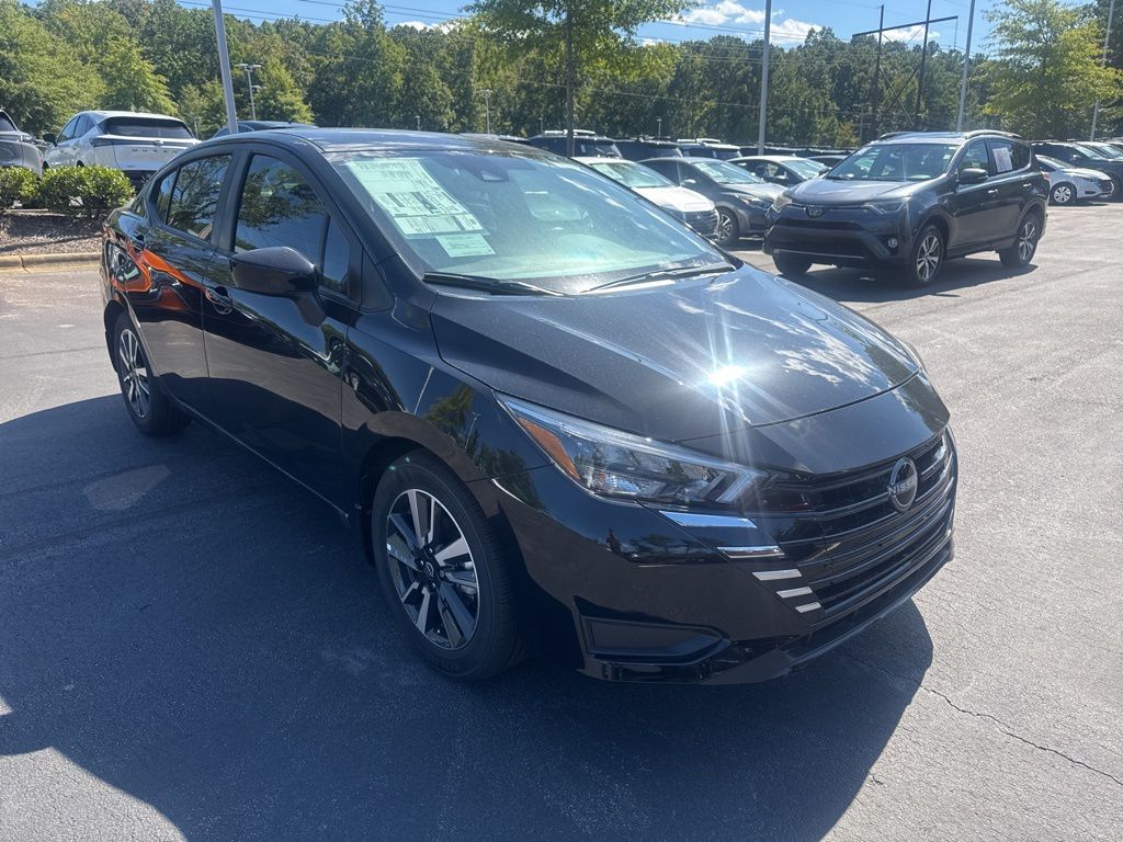 2025 Nissan Versa 1.6 SV