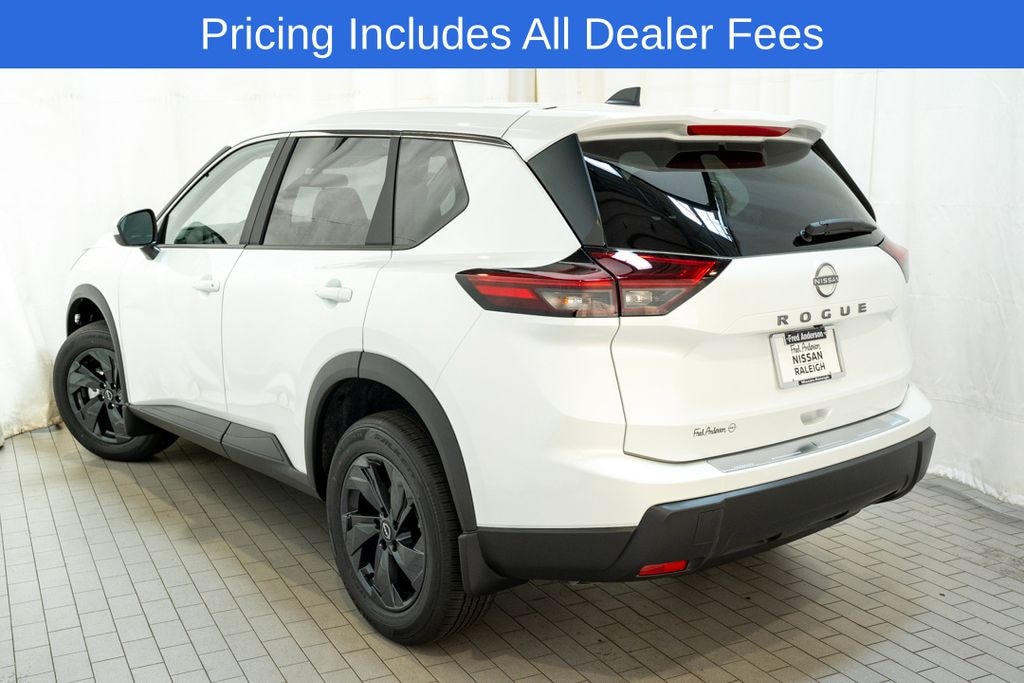 New 2026 Nissan Rogue SV SUV