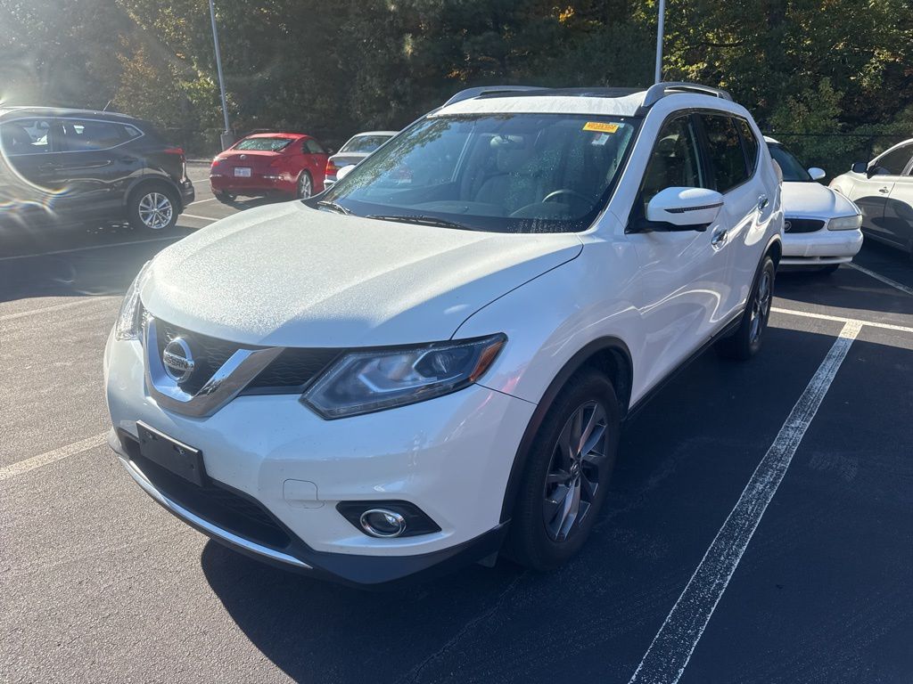 2016 Nissan Rogue SL photo 2