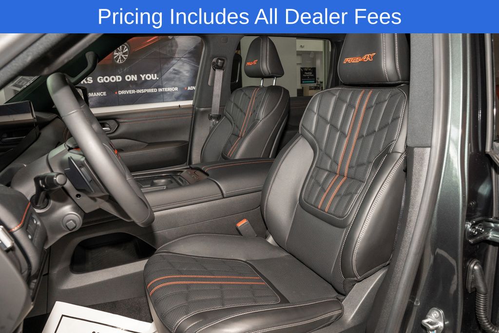 2026 Nissan Armada PRO-4X - Photo 6