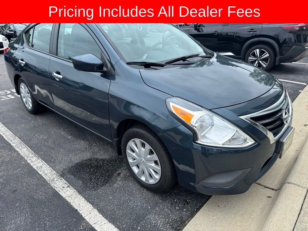 Used 2015 Nissan Versa 1.6 SV Sedan