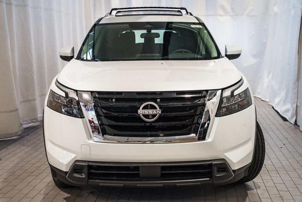 New 2025 Nissan Pathfinder SV SUV