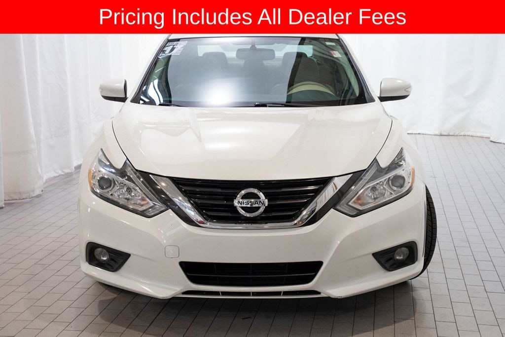 Used 2017 Nissan Altima 2.5 SL Sedan