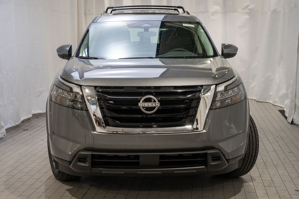 New 2025 Nissan Pathfinder SV SUV