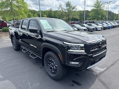 2025 Nissan Frontier PRO-4X Truck Crew Cab