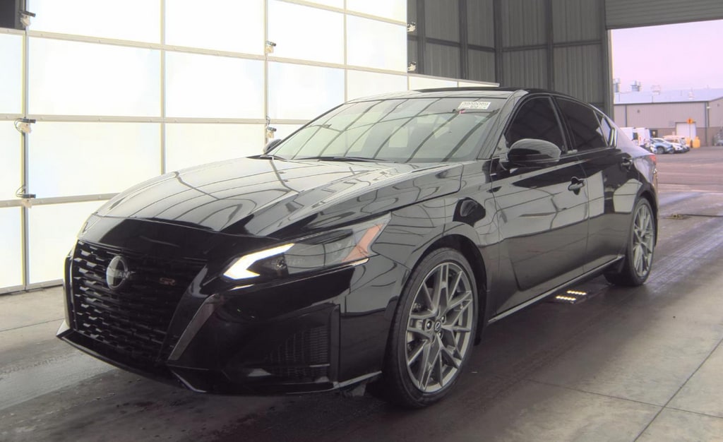 Certified 2023 Nissan Altima 2.0 SR Sedan