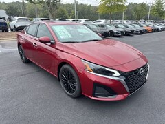 2025 Nissan Altima SV Sedan