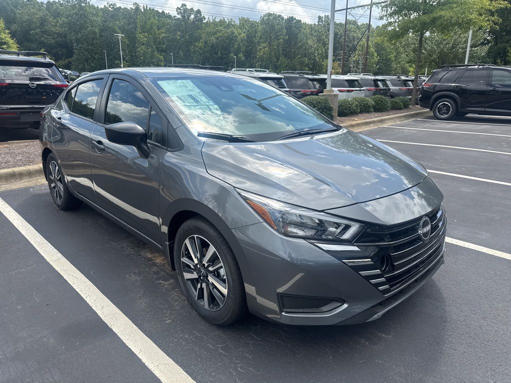 2025 Nissan Versa 1.6 S