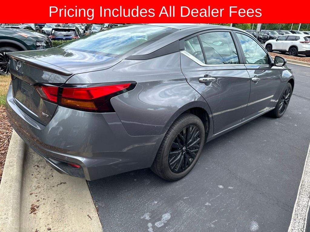 Certified 2025 Nissan Altima 2.5 SV Sedan
