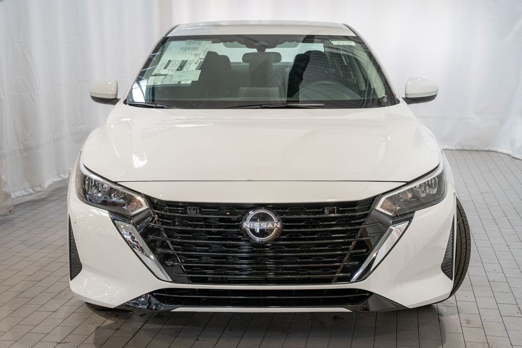 New 2025 Nissan Sentra SV Sedan