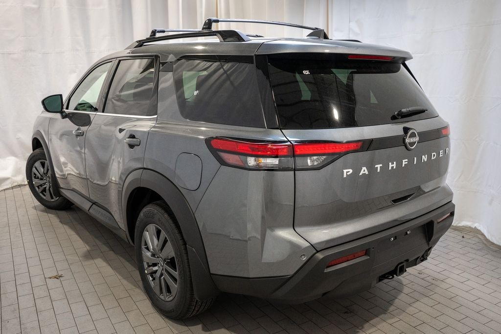 New 2025 Nissan Pathfinder SV SUV